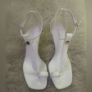 Burberry Leather Pumps